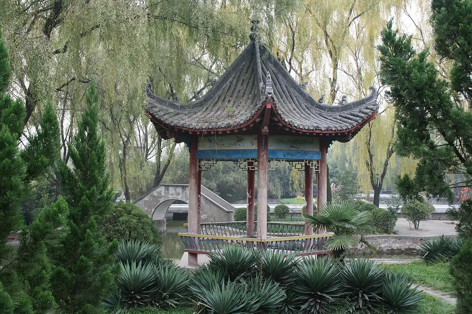 White Horse Temple (白马寺)