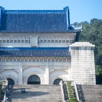 Purple Mountain & Sun Yat-sen Mausoleum