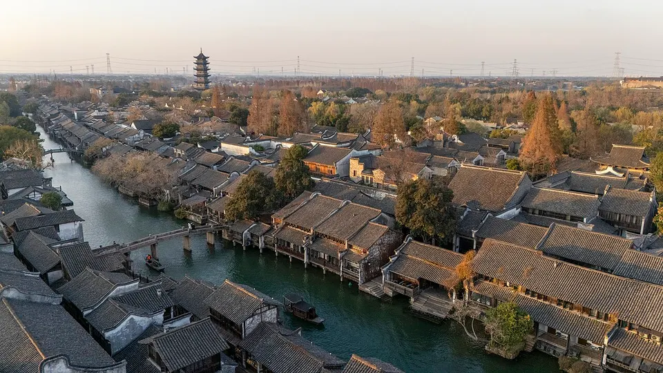 Wuzhen Water Town (乌镇)