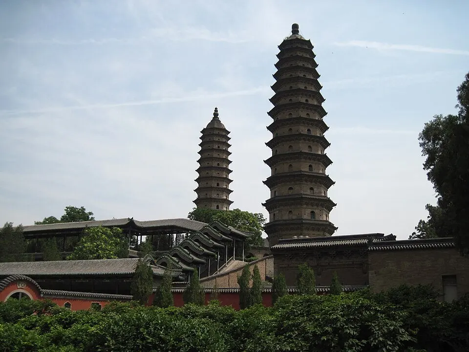 Taiyuan (太原)