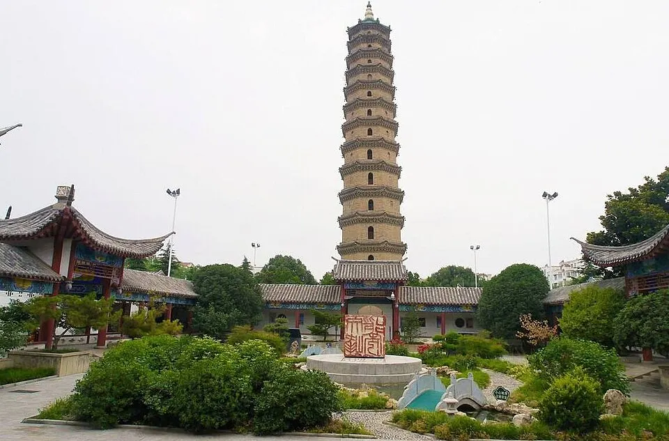 Xuchang (许昌)
