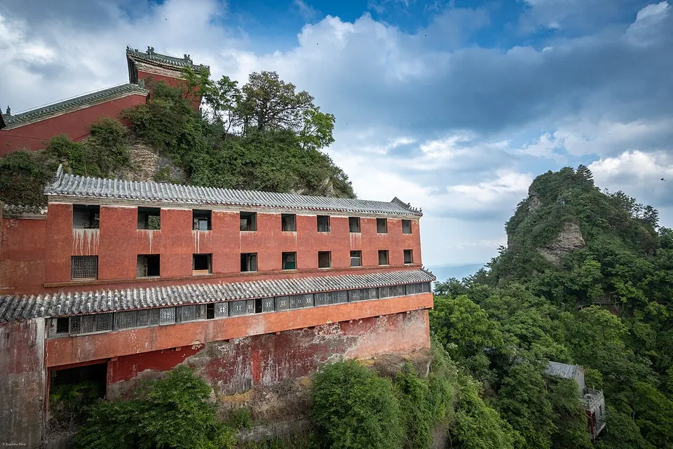 Shiyan (十堰)