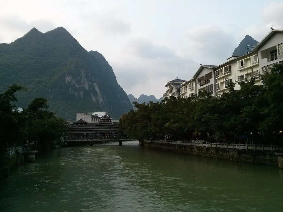 Baise (百色)