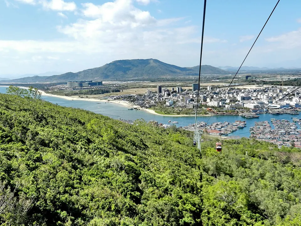 Lingshui (陵水)