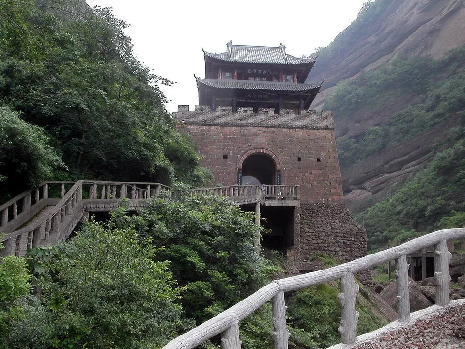 Guangyuan (广元)