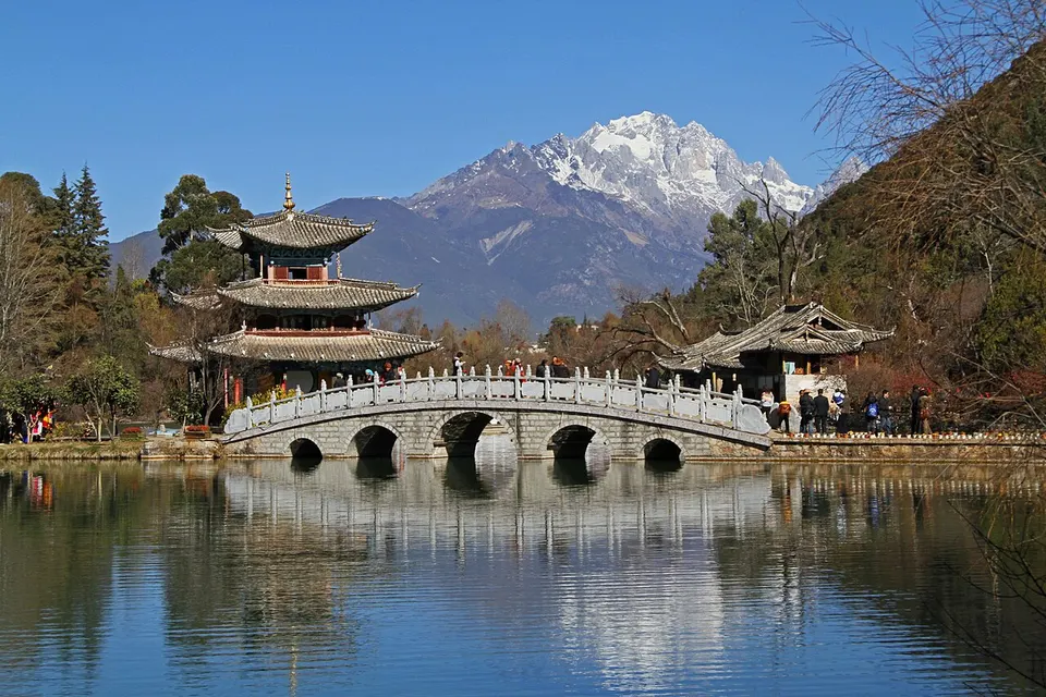 Lijiang (丽江)