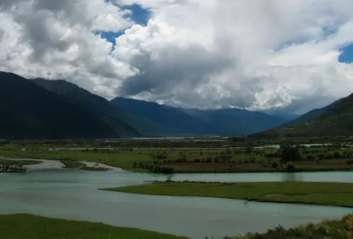 Chamdo (昌都)