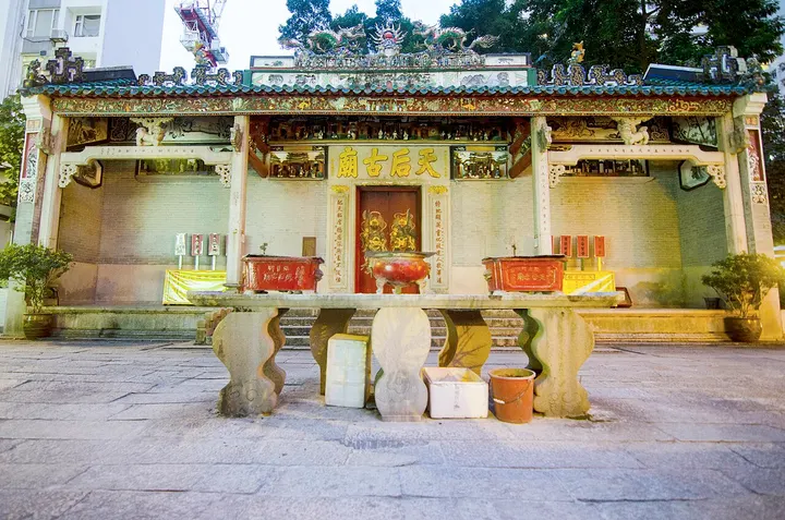 Tin Hau Temple, Causeway Bay (铜锣湾天后庙)