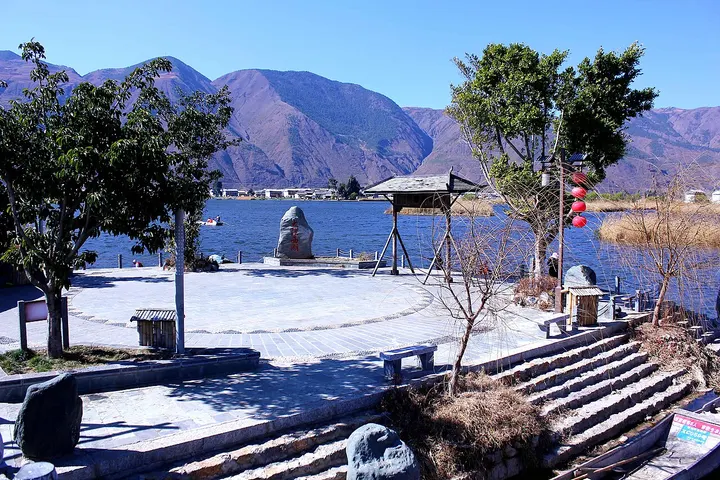 West Lake (Eryuan) (洱源西湖)