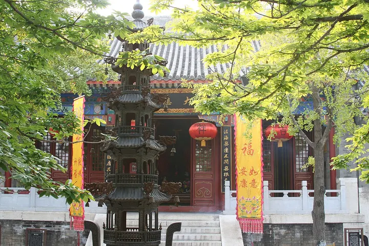 Yunju Temple (云居寺)