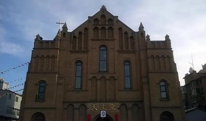 Sacred Heart Cathedral, Hohhot (呼和浩特天主教堂)