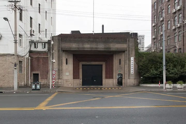Tilanqiao Prison (提篮桥监狱)