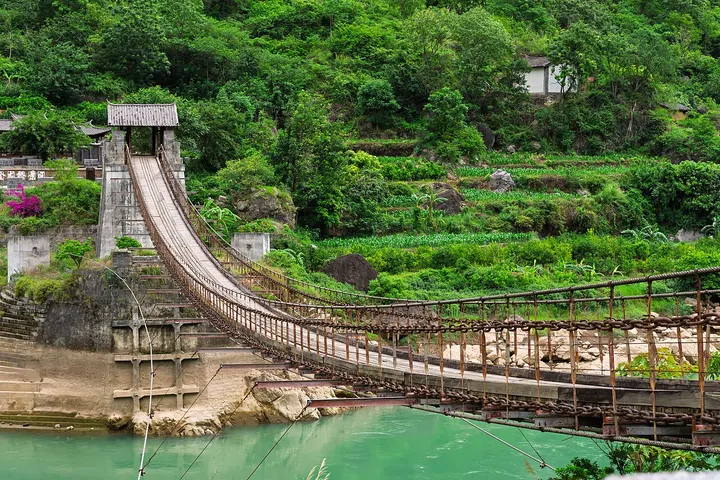 Jinlong Bridge (金龙桥)