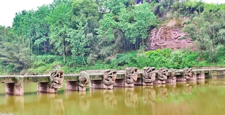 Longnao Bridge (龙脑桥)