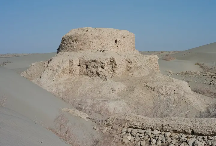 Rawak Stupa (热瓦克佛寺遗址)