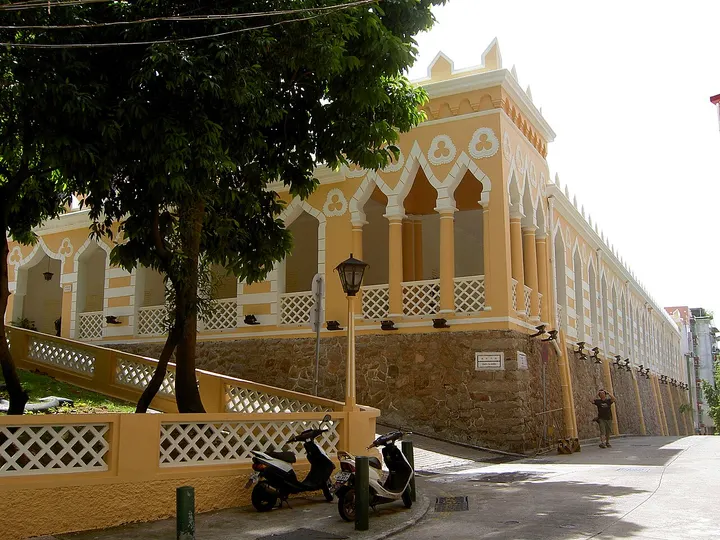 Moorish Barracks (摩尔兵营)