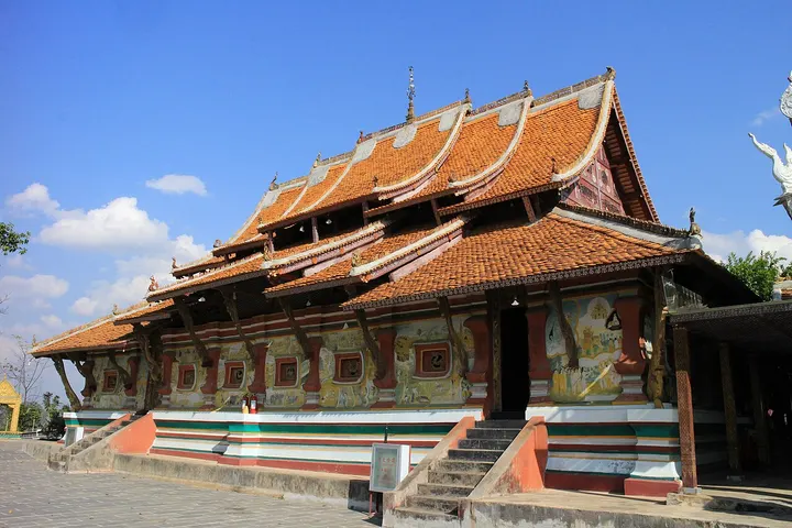 Manduan Temple (曼短佛寺)