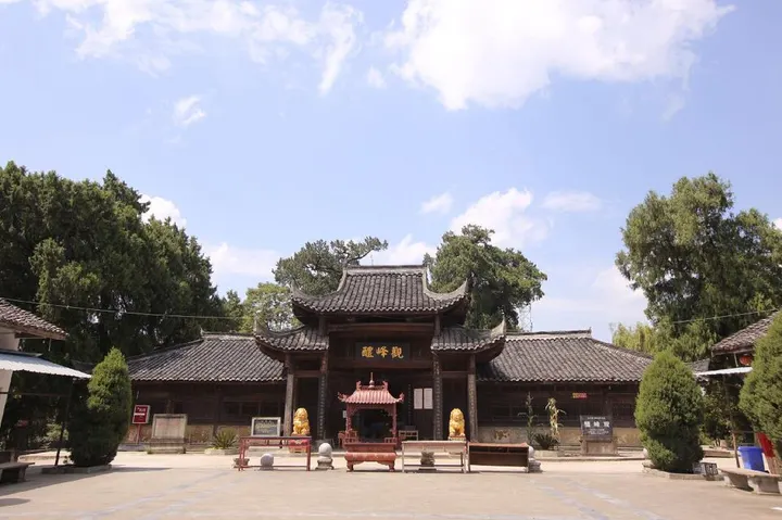 Lifeng Taoist Temple (醴峰观)