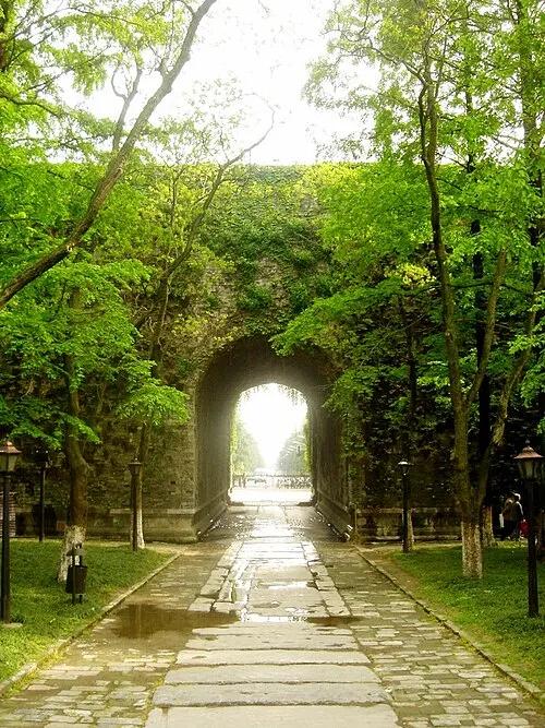 Ming Palace Ruins (明故宫遗址)