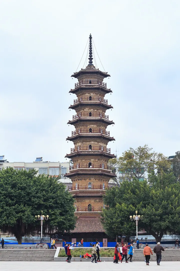 Sanying Pagoda (三影塔)