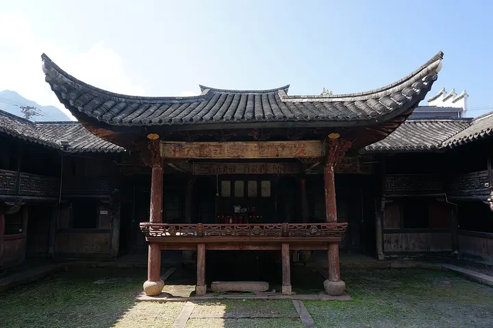 Ancient Opera Stages of Ninghai (宁海古戏台)