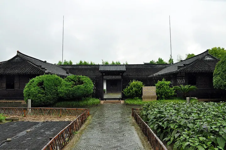 Former Residence of Zhang Wentian (张闻天故居)