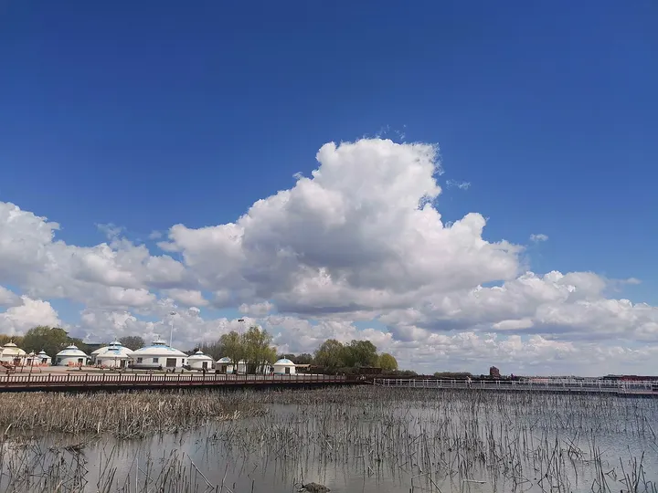 Chagan Lake (查干湖)