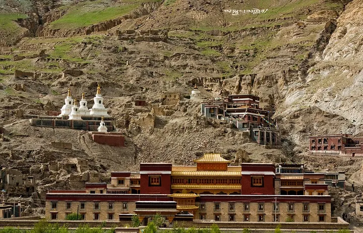 Sakya Monastery (萨迦寺)