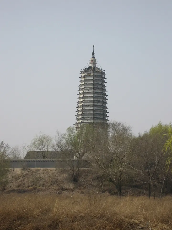 Tawan Sarira Pagoda (Wugou Jingguang Pagoda) (无垢净光舍利塔)
