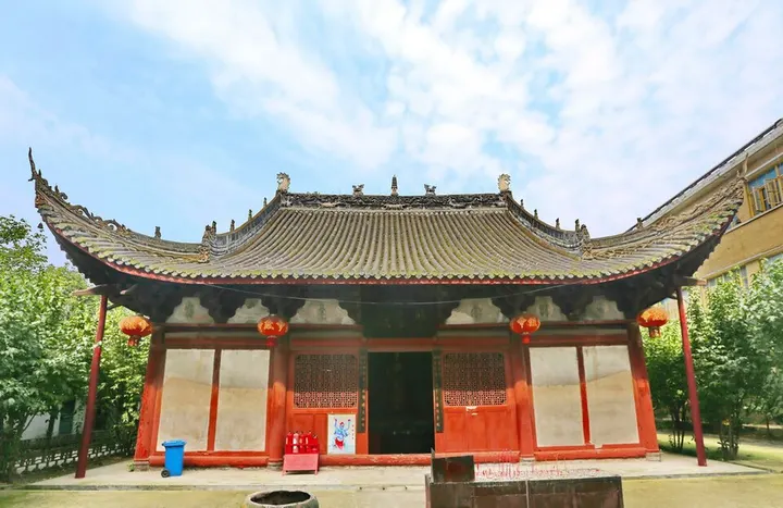 Huijian Temple (慧剑寺)
