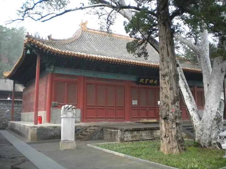 Fahai Temple (法海寺)