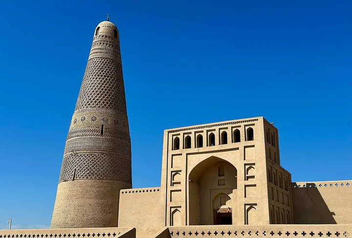 Emin Minaret (苏公塔)