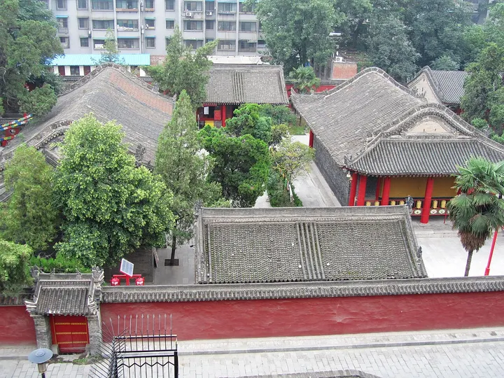 Guangren Temple (广仁寺)