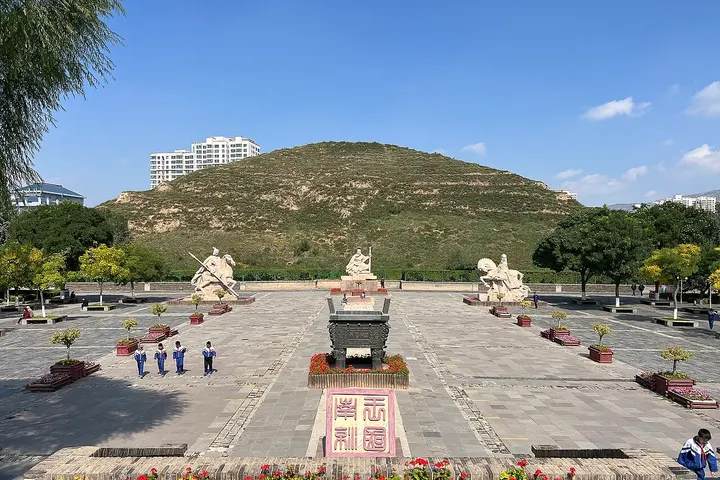 Nanliang Hutai Site (虎台遗址)
