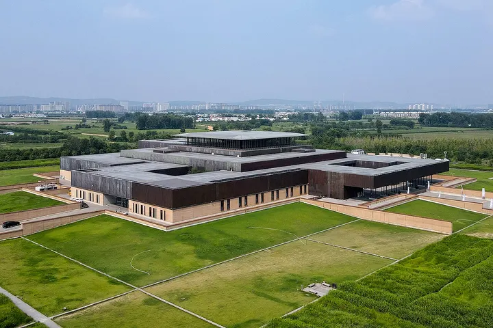 Erlitou Site Museum of the Xia Capital (二里头夏都遗址博物馆)