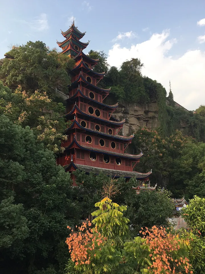Shibaozhai (石宝寨)