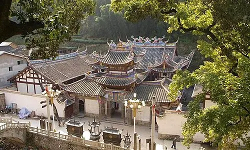 Lingong Zhongping Wang Ancestral Temple (林公忠平王祖殿)